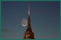How to See the Moon's Ghostly 'Da Vinci Glow' Phenomenon